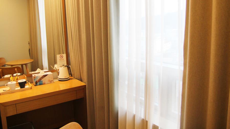 Khách sạn Myeongdong 4*